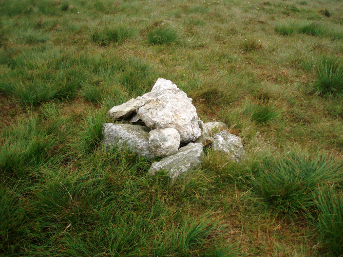Stoupdale Crags cairn