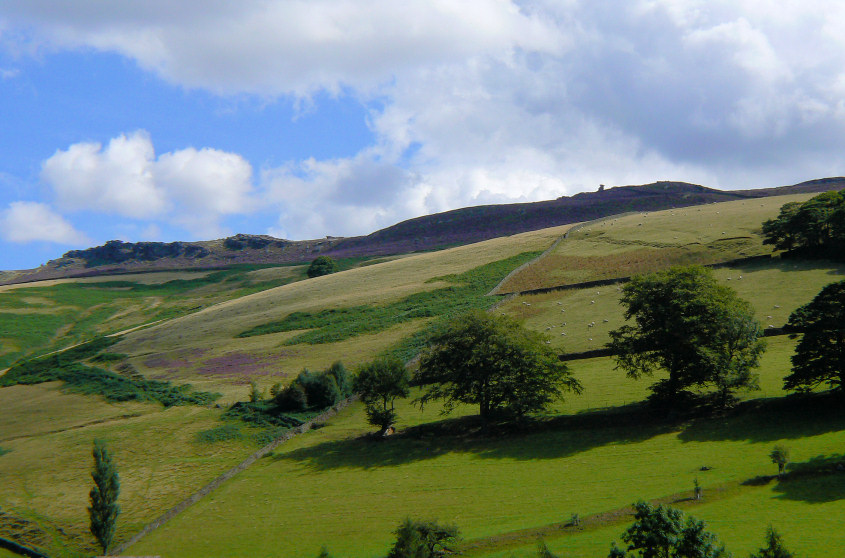 Dovestone Tor